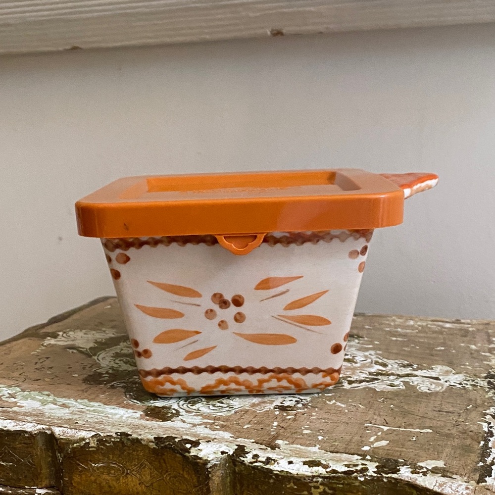 LAST DAYS FREE TEMPTATIONS Old World Orange